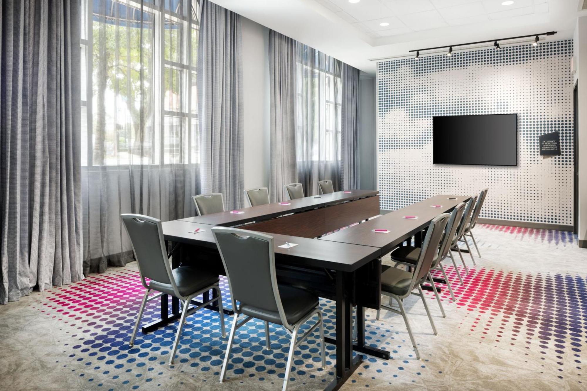 Aloft Tallahassee Downtown Exterior foto
