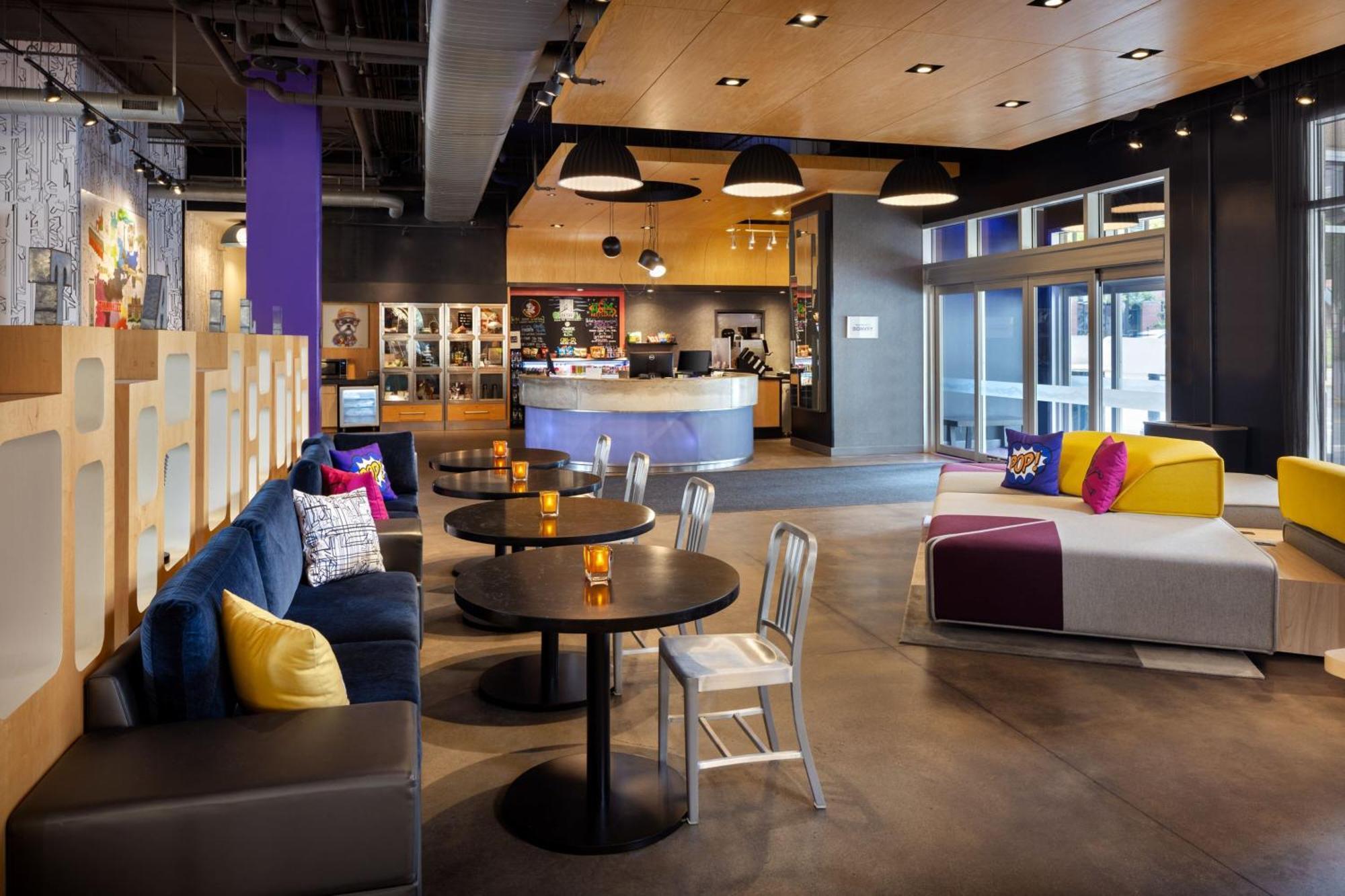 Aloft Tallahassee Downtown Exterior foto