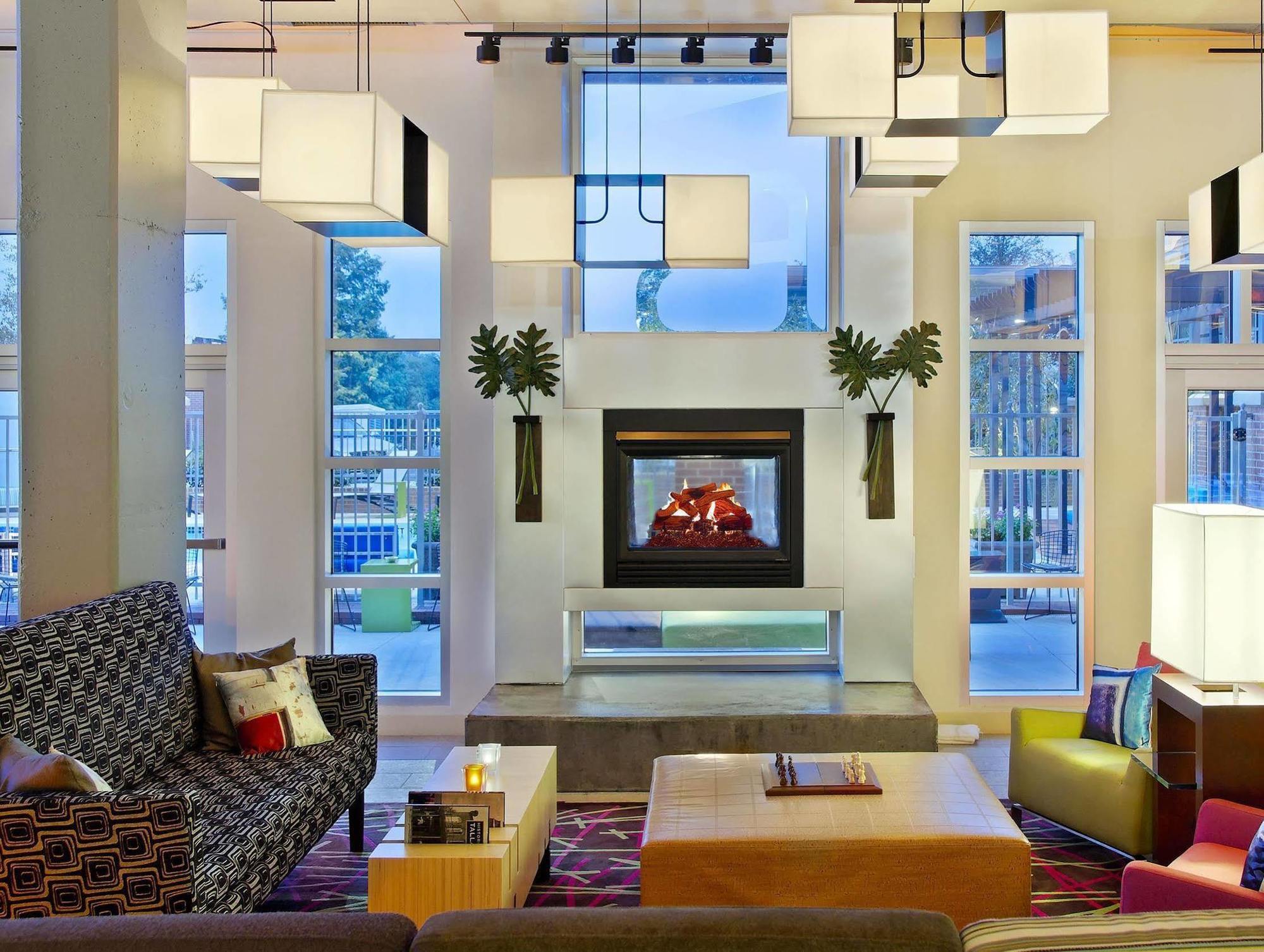 Aloft Tallahassee Downtown Exterior foto